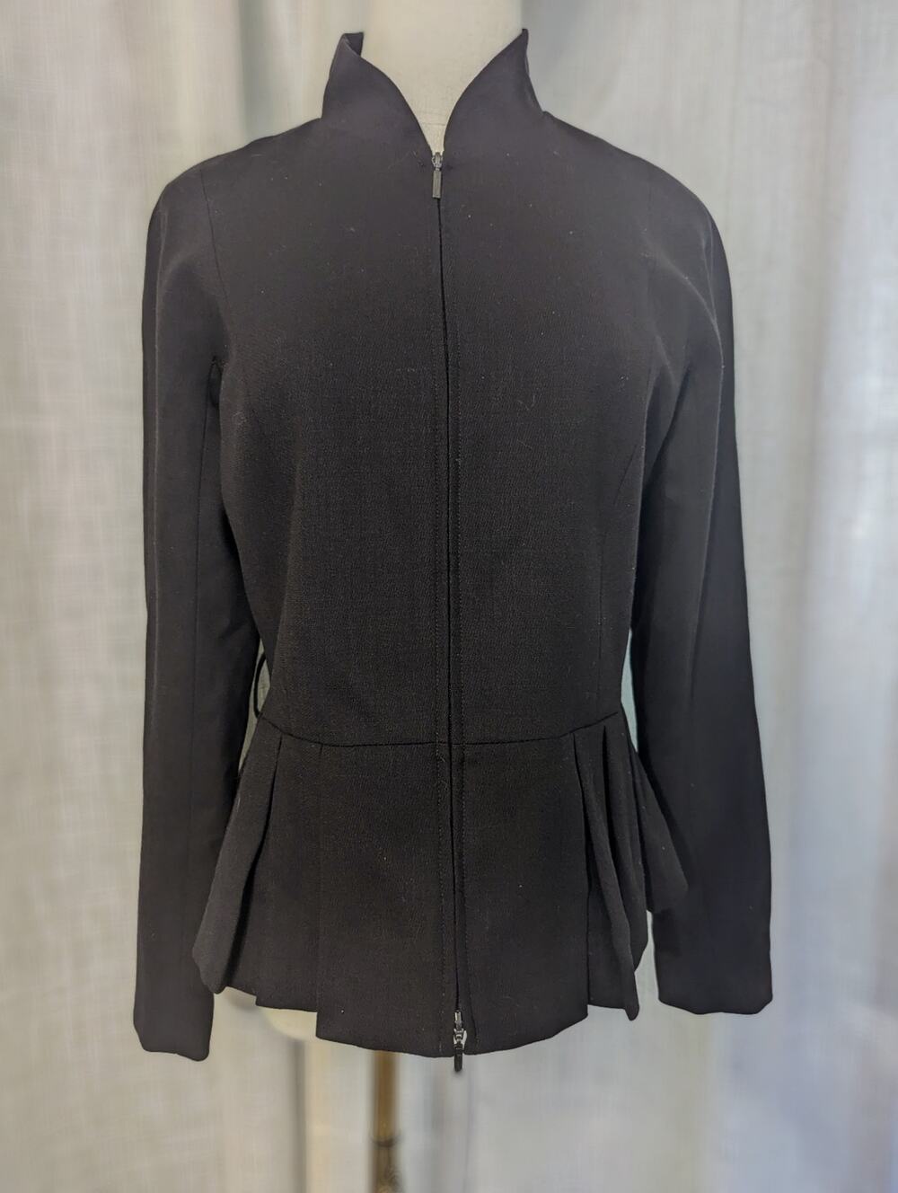 Doncaster Wool Pleated Peplum Blazer - Size 2